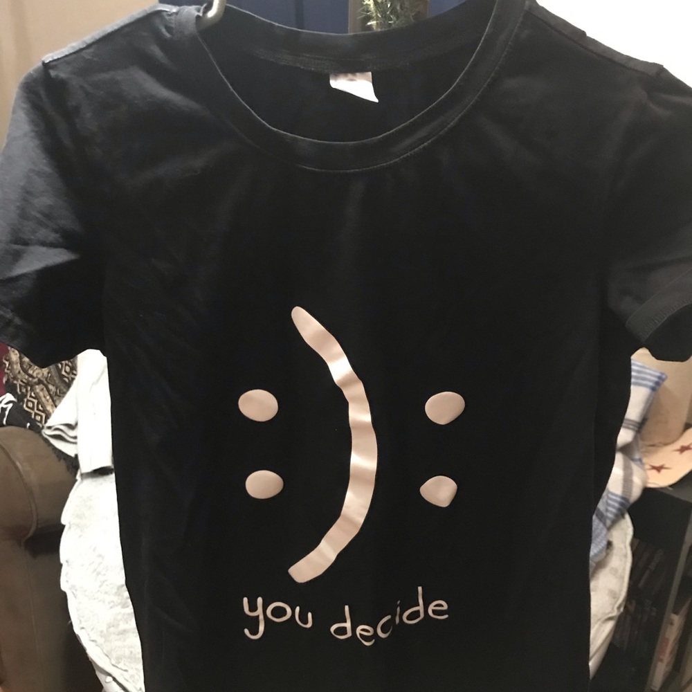 Graphic tee shirt.